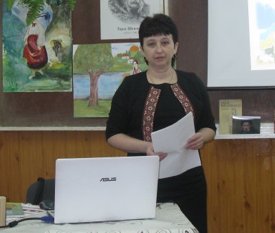 Формування естетичної компетентності учнів на уроках української мови і літератури шляхом використання елементів інноваційних технологій та підготовки особистості до життя в сучасних умовах.  Опис досвіду роботи вчителя ТСШ№7 Луканюк М.С.