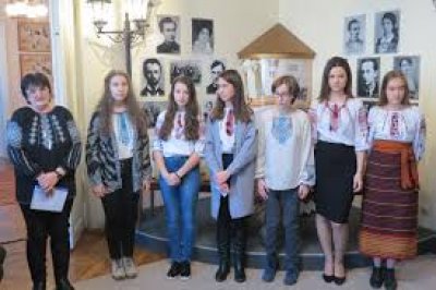 Високе небо Богдана Лепкого
