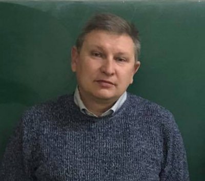 Упровадження технологій дистанційного та змішаного навчання на уроках української мови та літератури. З досвіду роботи вчителя Тернопільської школи №11 Володимира Ситаря