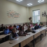 Вивчаємо українську разом