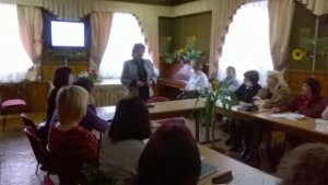 Засідання акмеоклубу учителів української мови і літератури з теми: "Розвиток акмеологічного середовища як важливого чинника професійного розвитку вчителя".